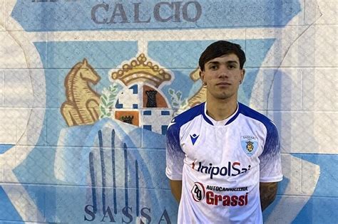 Serie D Ufficiale Larrivo Di Alessandro Serra Al Latte Dolce