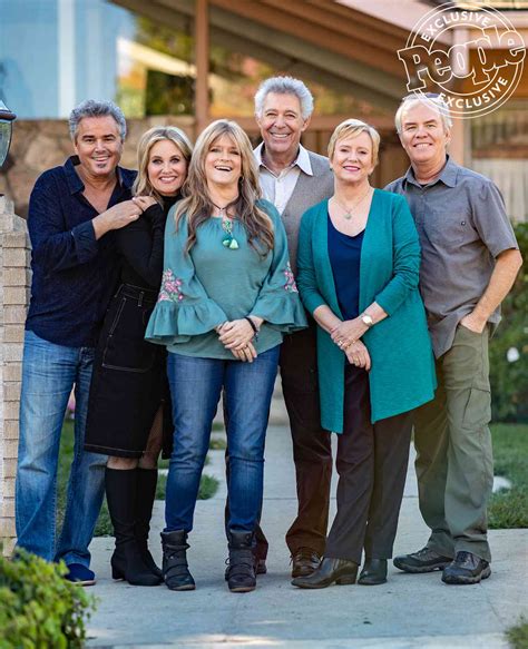 Brady Bunch Cast to Partner with HGTV Stars on New Show