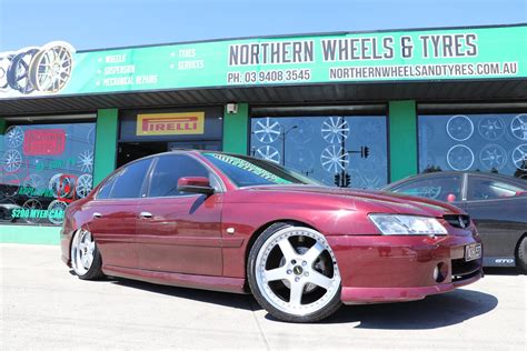 Holden Hsv Commodore Vy Vz Burgundy Simmons Fr Wheel Front