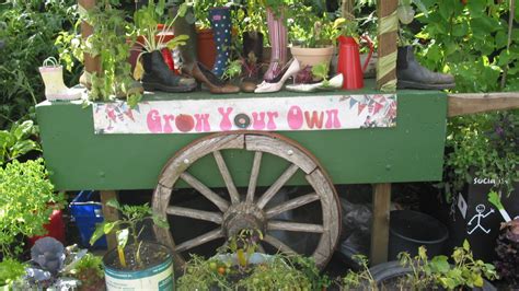 Moestuin In Je Eigen Tuin Marjolein Lanfermeijer