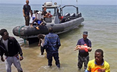 Un Centenar De Inmigrantes Entre Ellos Tres Bebés Mueren Al Naufragar