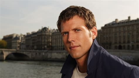 This Day in Bachelor Nation History: Travis Stork Looks for Love in Paris