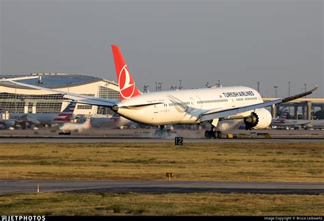 TC LLA Boeing 787 9 Dreamliner Turkish Airlines Bruce Leibowitz