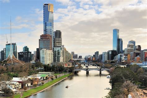 pix   represent  citys  present  future