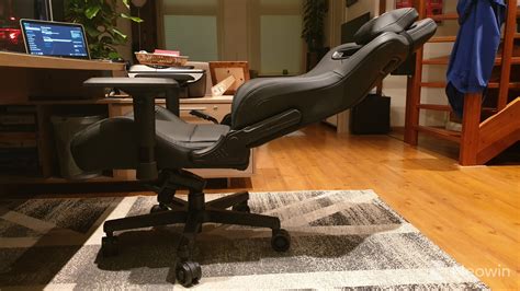 Anda Seat Kaiser 2 Review Finally A Gaming Chair For Big People Neowin