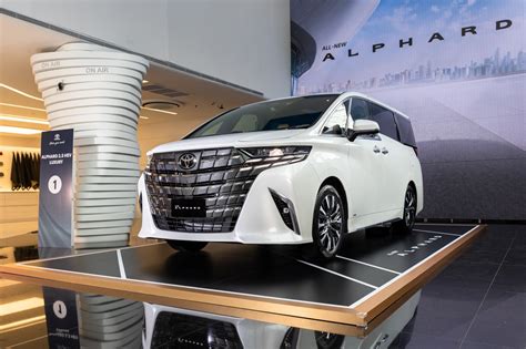 เปิดตัวอย่างเป็นทางการ All New Toyota Alphard และ Vellfire ขุมพลัง