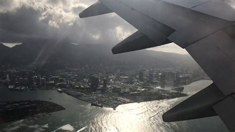 Engine failure on United Airlines Boeing 737-800 departing Honolulu - Aviation24.be