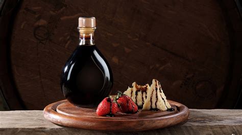 The Reason Aged Balsamic Vinegar Di Modena Is So Pricey