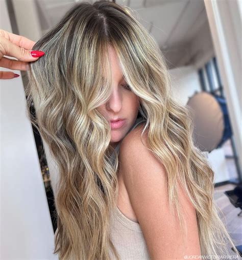 The Most Gorgeous Cool Blonde Hair Color Trends To Try This Season