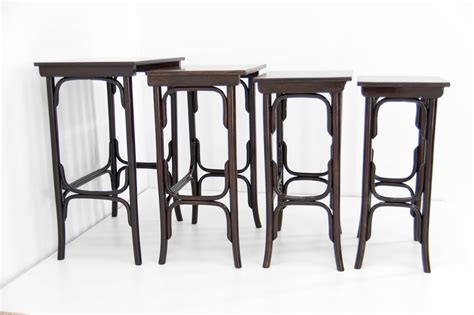 Jugendstil Modell 10 Satztische Von Thonet 1900er 4er Set Bei Pamono