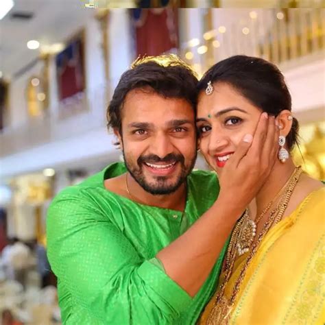 Photos Of Spandana Raghavendra Wife Of Vijay Raghavendra Who Passed