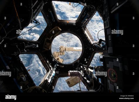 Iss 43 Cupola The 360 Degree Observation Area Stock Photo Alamy