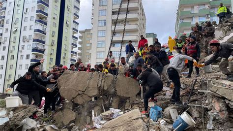 Deprem Anı ve Sonrasında Yapılması Gerekenler Technotoday