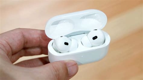 Appleのairpods Proには高価な補聴器に匹敵する聴覚補助性能があるという研究結果 Gigazine