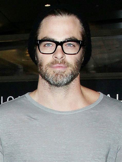 Chris Pine Glasses Chris Pine Attractive Guys Chris