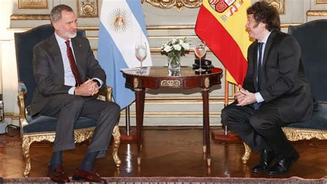 El Rey de Estaña Felipe VI se reunió con Milei con Alberto Fernández y