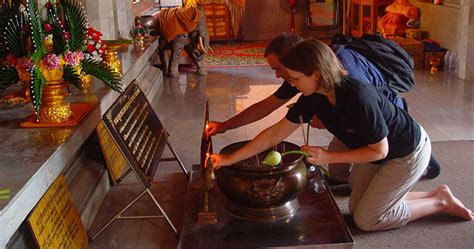 Phang Nga 3 Temples Tour Khao Lak Tours Traveliss