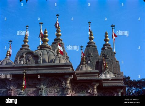 Swami Narayan Temple, Bombay, India Stock Photo - Alamy