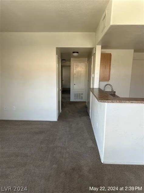 8250 N Grand Canyon Dr Unit 2078 Las Vegas NV 89166 Realtor