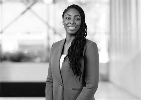 Arielle Amegashie Associate Complex Commercial Litigation Akin Gump