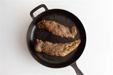 How To Sear Pork Tenderloin In Cast Iron Skillet Recipes Net