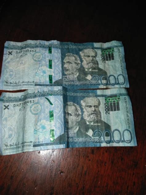 Apresan En Esperanza Un Adolescente Con Dos Billetes De Rd