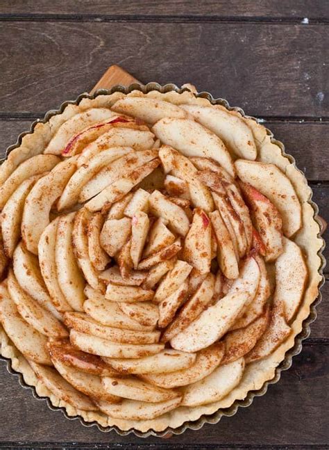 Salted Maple Caramel Apple Tart Neighborfood