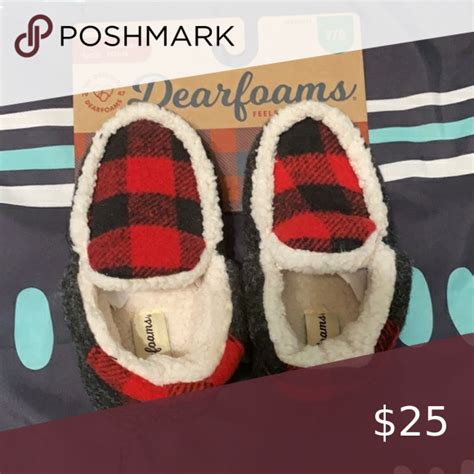 NWT DearFoam Red Buffalo plaid & Sherpa slippers | Slippers, Buffalo plaid, Buffalo plaid christmas