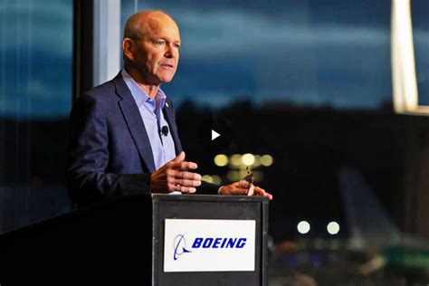 Chefão da Boeing Dave Calhoun renuncia ao cargo Airway