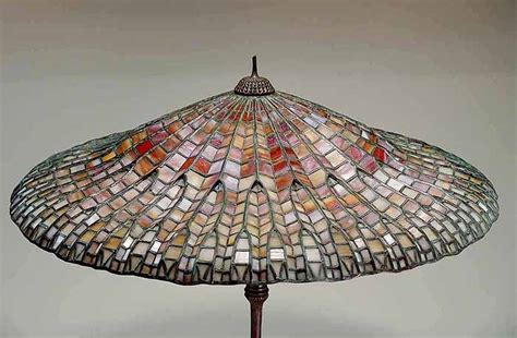 Lotus Leaf Tiffany Lamp