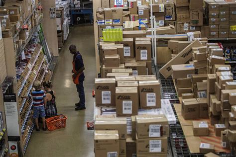 Home Depot Sets 12 Billion Supply Chain Overhaul Wsj