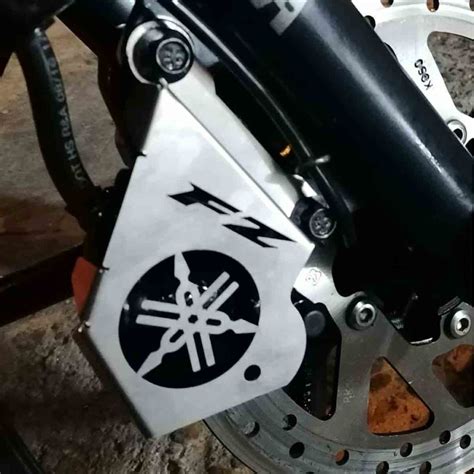 Protector De Mordaza De Freno Yamaha Fz Fecormotos