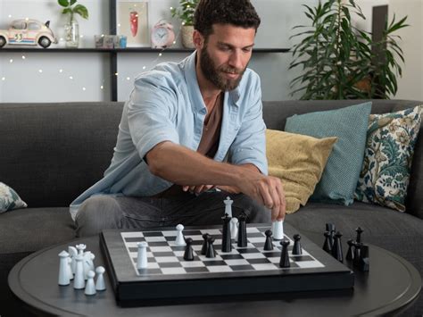 Gochess Ai Powered Chessboard Boasts Robotic Technology Connectivity