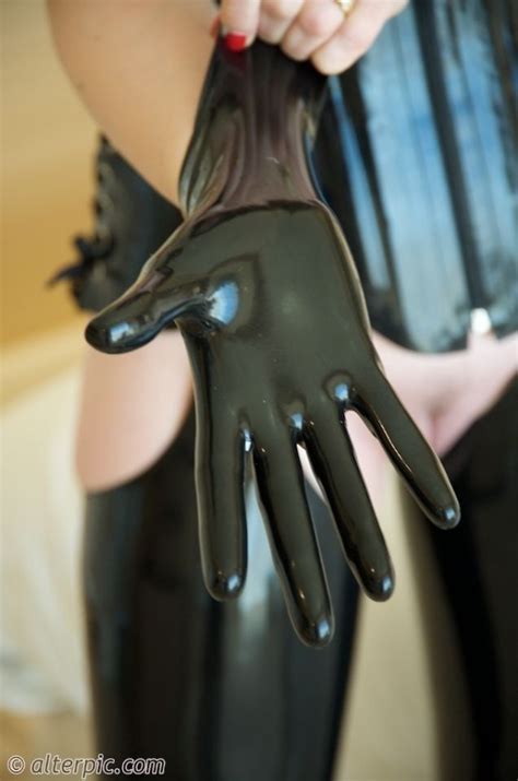 17 Best Images About Latex On Pinterest Vacuums Latex Catsuit And Lets Move