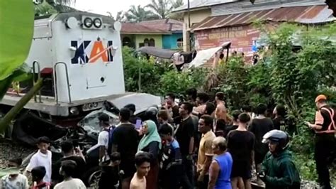 Lagi Minibus Tertabrak Kereta Api Jurusan Siantar Tebing Tinggi Di