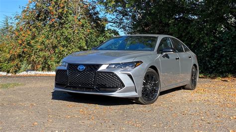 Toyota Avalon Hybrid Xse Nightshade Top Videos Images