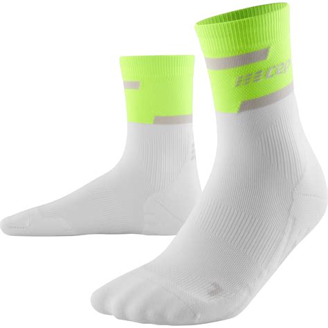 CEP The Run Mid Cut Compression Socks V4 Men Green White BIKE24