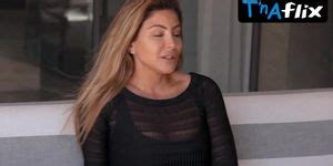 Kourtney Kardashian Bikini Underwear Scene In Keeping Up With The Kardashians Tnaflix