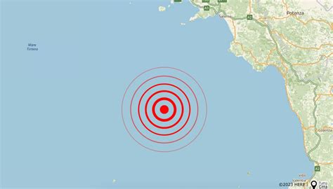 Scossa Di Terremoto Nel Mar Tirreno Tra Campania E Calabria Di