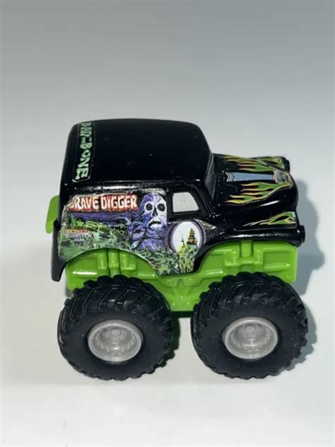 MINI CAMION VINTAGE Hot Wheels Monster Jam Speed Demons Grave Digger Pull Back EUR