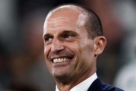 Chiesa A Repris L Entra Nement Avec La Juventus Allegri S Est Dit