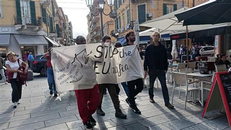 Domenica Corteo A Ventimiglia In Memoria Del Migrante Morto Nel Cpr Di