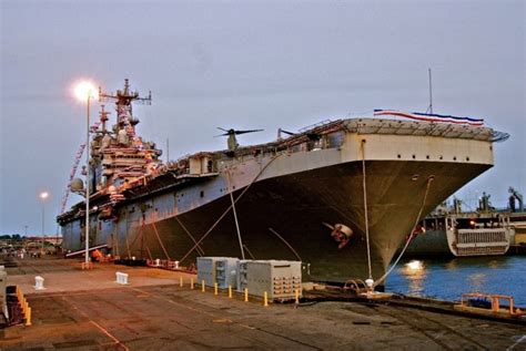 Repurposing The Uss Nassau When Disaster Strikes Send The Enterprise