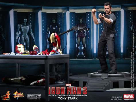 Figura Tony Stark Iron Man Hot Toys