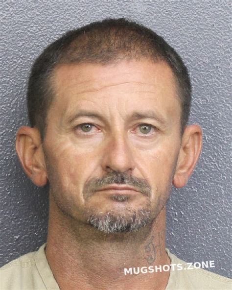 Hernandez David Wayne 10012022 Broward County Mugshots Zone