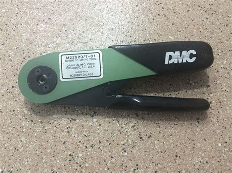 Dmc Mh860 M22520 7 01 Daniels Crimp Tool