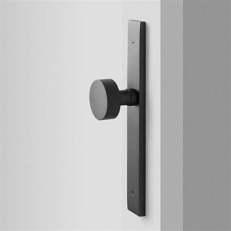 Rome Tall Door Set With Cylinder Knob Flat Black Door Sets Knobs