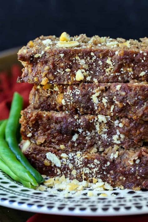 Ritz Cracker Meatloaf The Easiest Meatloaf Recipe Mantitlement