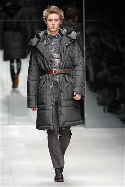 Burberry Campaign - Max Irons Photo (24228183) - Fanpop