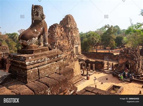 Ancient Hindu Khmer Image & Photo (Free Trial) | Bigstock